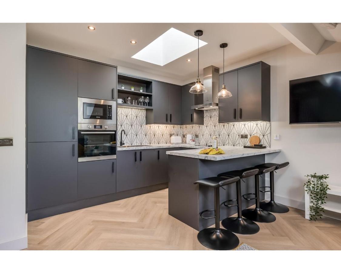 Central Belfast Apartments: University Street Zewnętrze zdjęcie